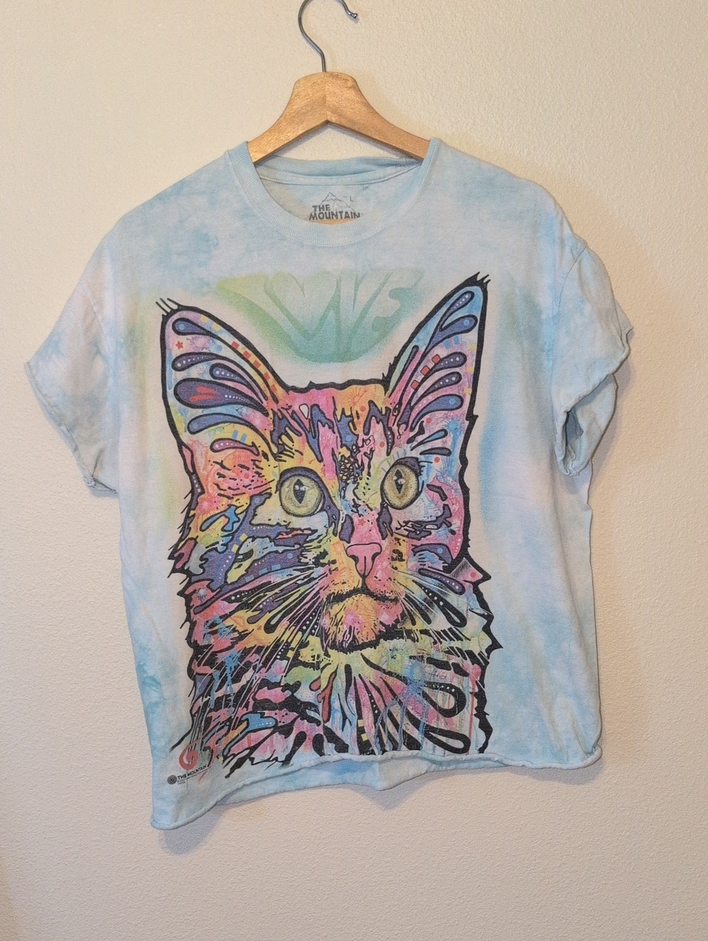 The Mountain Cat "Love" T-Shirt